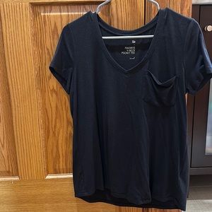 So favorite v neck pocket tee